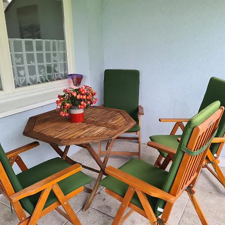 Apartmenthaus Kerstin Mit Terrasse Elmenhorst/Lichtenhagen
