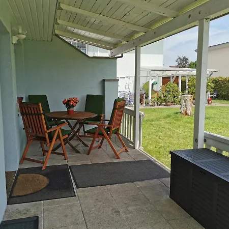 Apartmenthaus Kerstin Mit Terrasse Apartment *